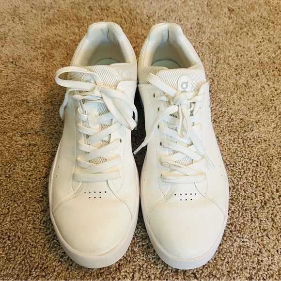 *Barely Worn* On Roger Advantage 1 Women's White Leather Sneakers, Size 9.5 - Picture 16 of 16